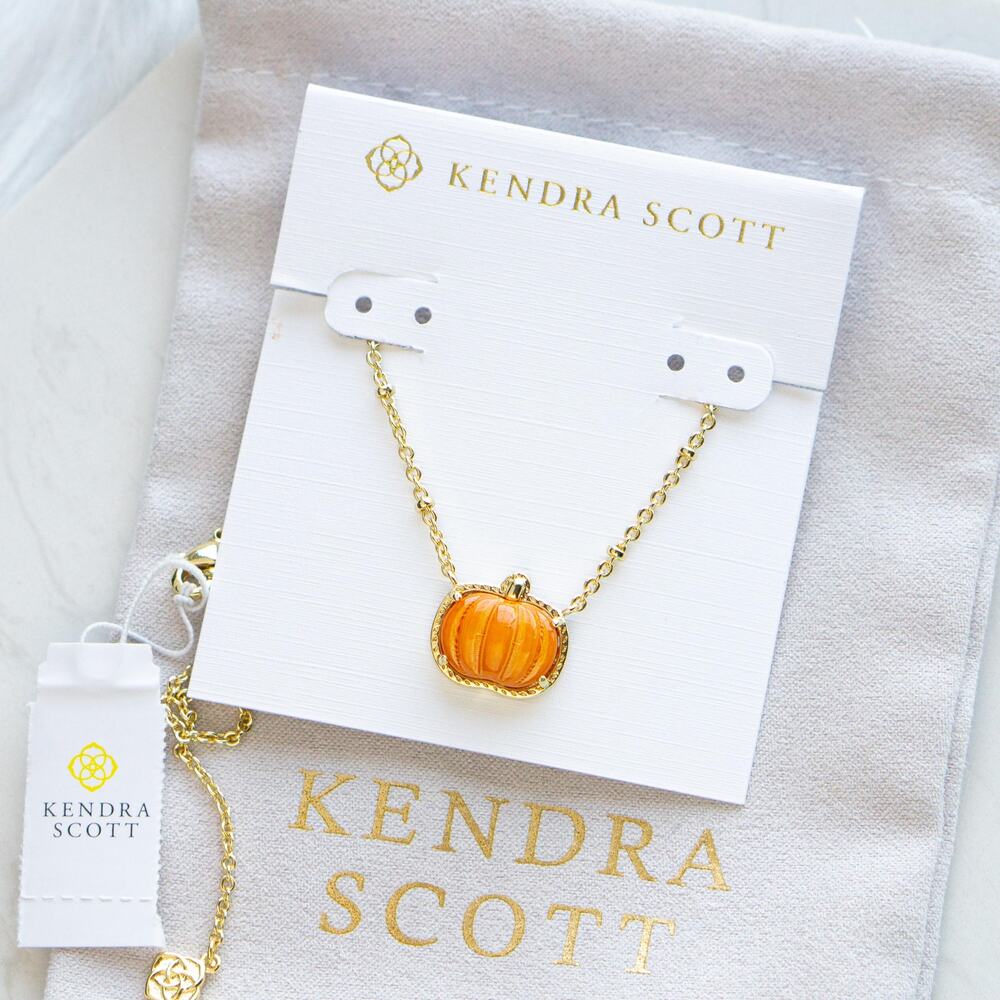 Kendra Scott Pumpkin Gold Short Pendant Necklace in Orange Mother of Pearl